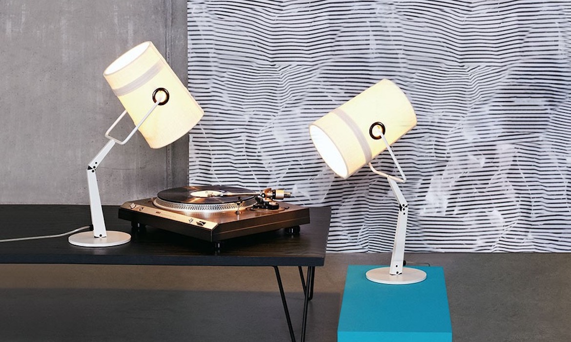 Fork Table weiß (Ausstellungsstück)