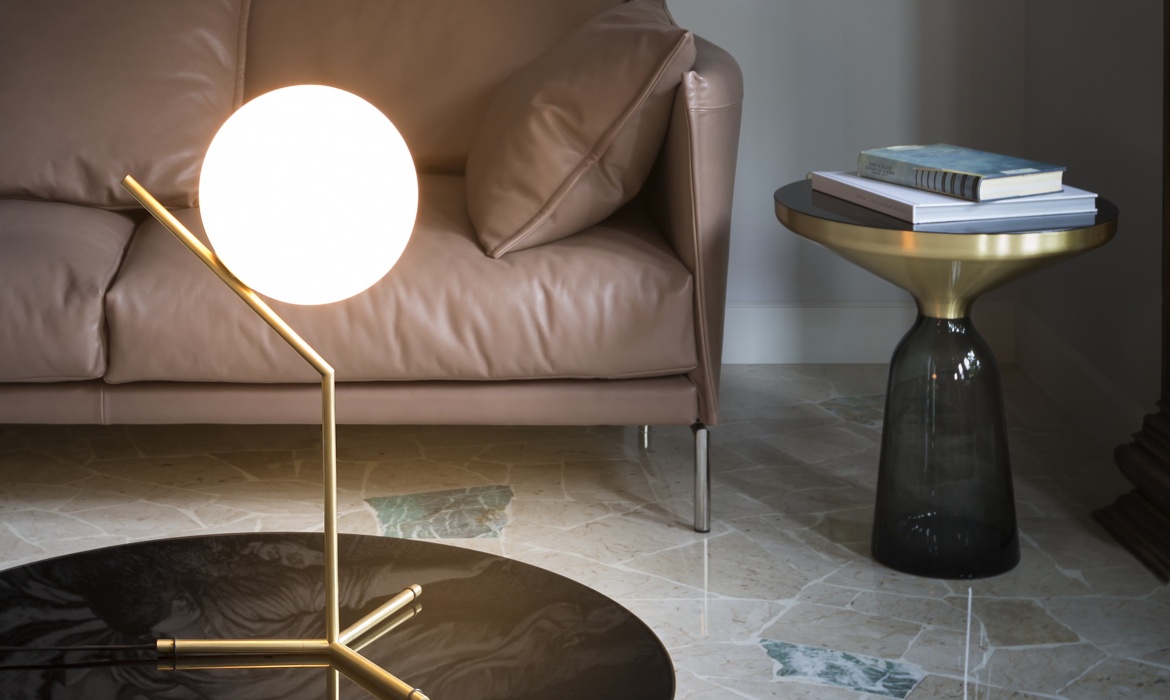 IC Lights Table