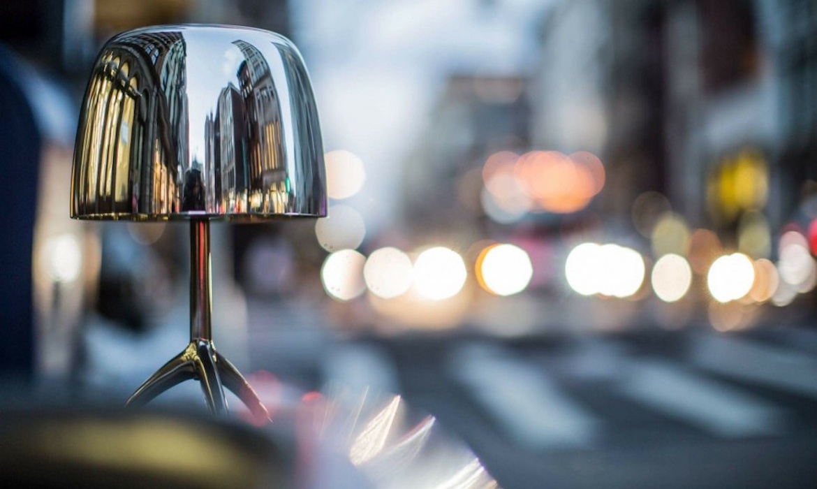 Lumiere Table