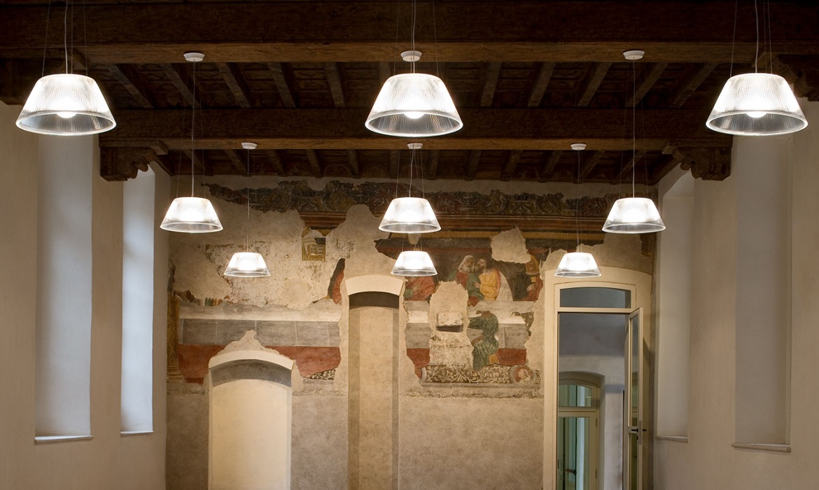 Romeo Moon Suspension