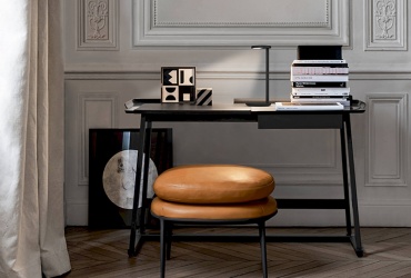 Oblique