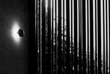 Bellhop 125 Wall