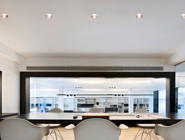 Easy Kap 105 rund mit Rand Easy Kap 105 rund mit Rand